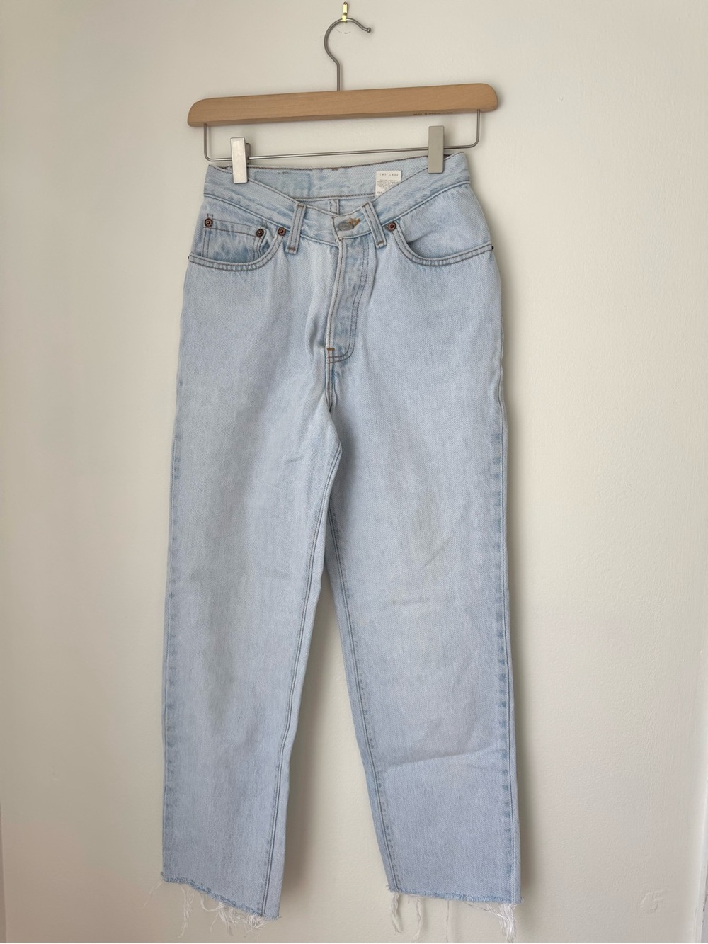 Vintage Levi’s light wash high rise size 23/24
